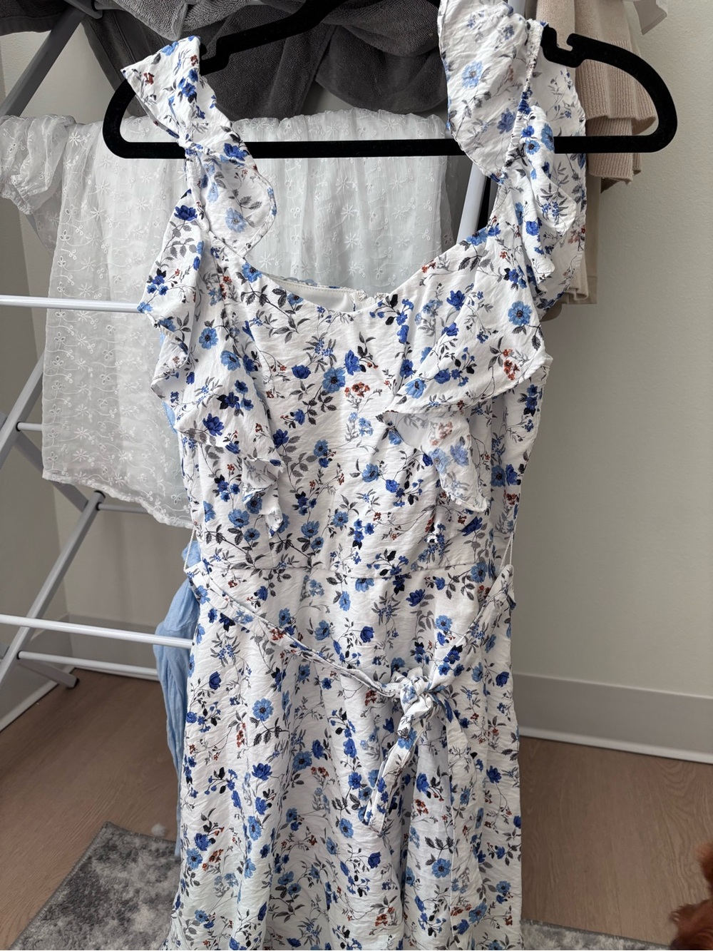 Francesca's Collections White Midi Dress with Blue Floral Print